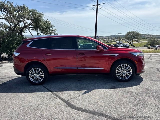 2023 Buick Enclave Essence Kerrville TX