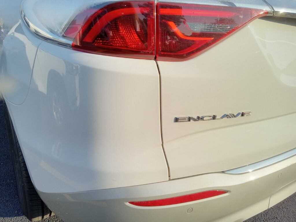 2023 Buick Enclave Essence Akron OH