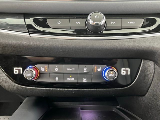 2023 Buick Enclave Essence Carrollton TX