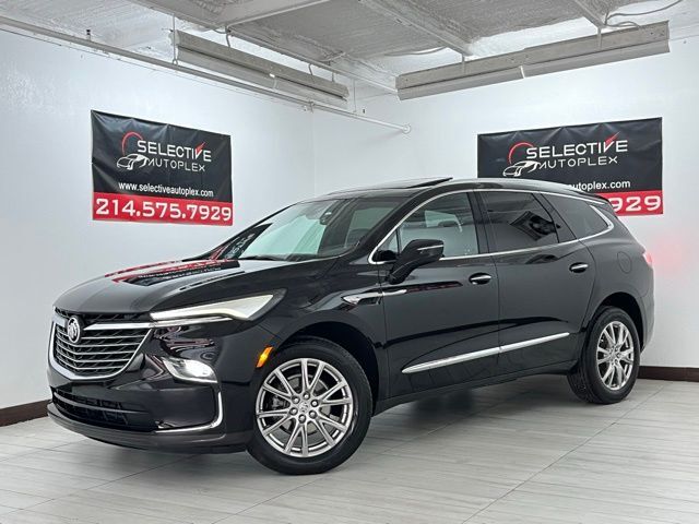 2023 Buick Enclave Essence
