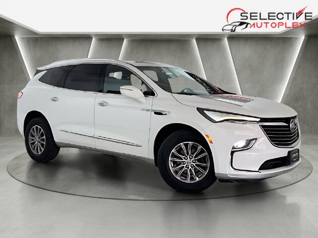 2023 Buick Enclave Essence