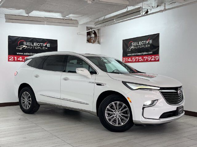 2023 Buick Enclave Essence