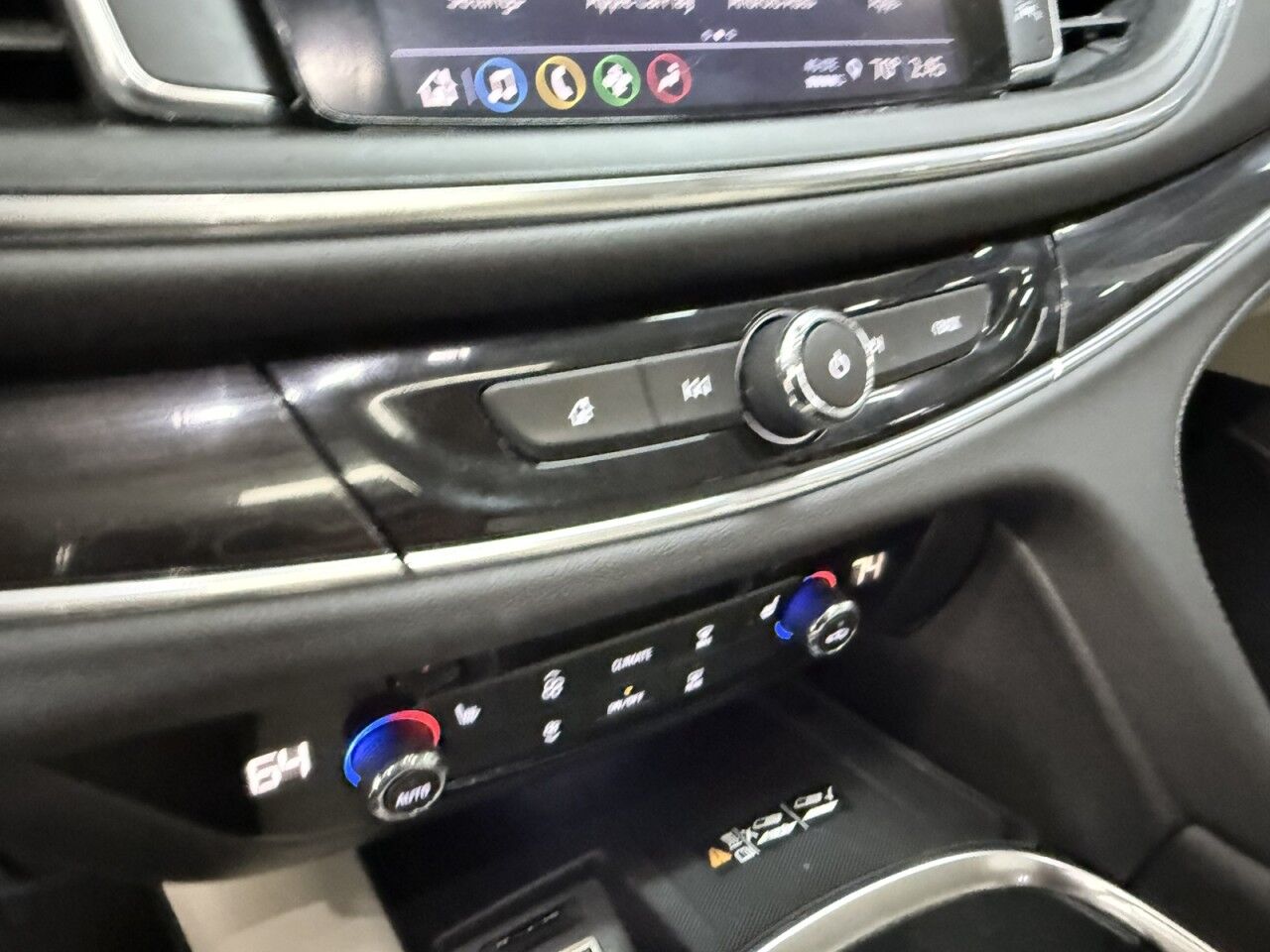 2023 Buick Enclave Essence Dallas TX