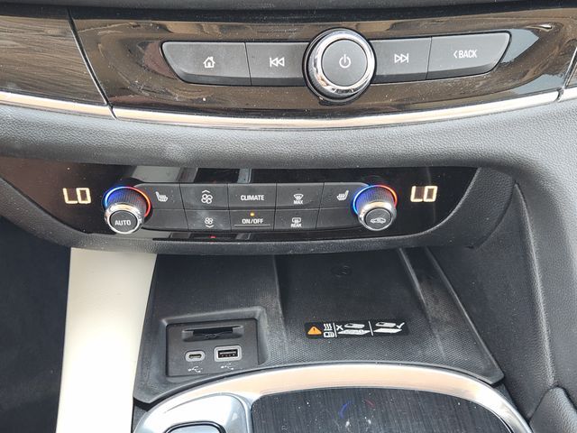 2023 Buick Enclave Essence Grapevine TX