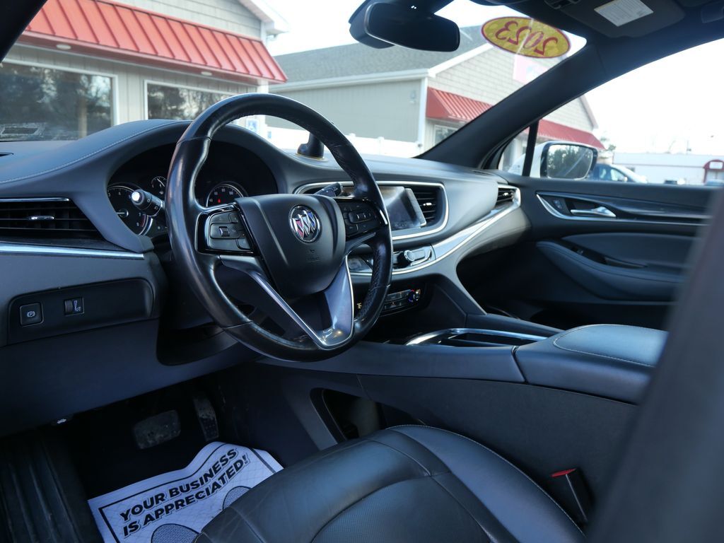 2023 Buick Enclave Essence Mt Pleasant MI