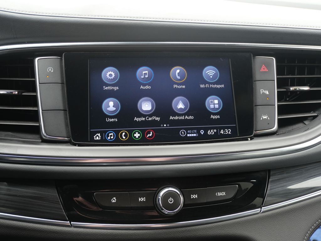 2023 Buick Enclave Essence Mt Pleasant MI