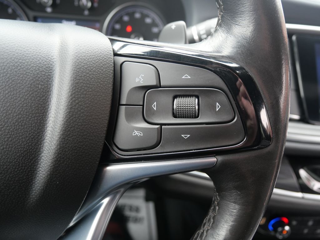 2023 Buick Enclave Essence Mt Pleasant MI