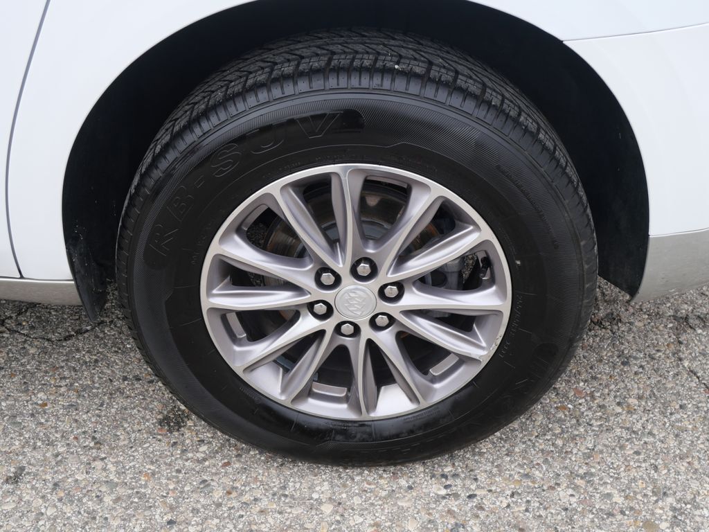 2023 Buick Enclave Essence Mt Pleasant MI