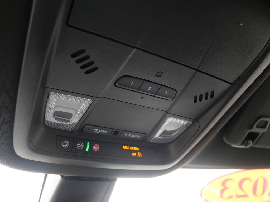 2023 Buick Enclave Essence Mt Pleasant MI