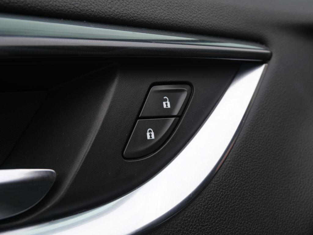 2023 Buick Enclave Essence Mt Pleasant MI