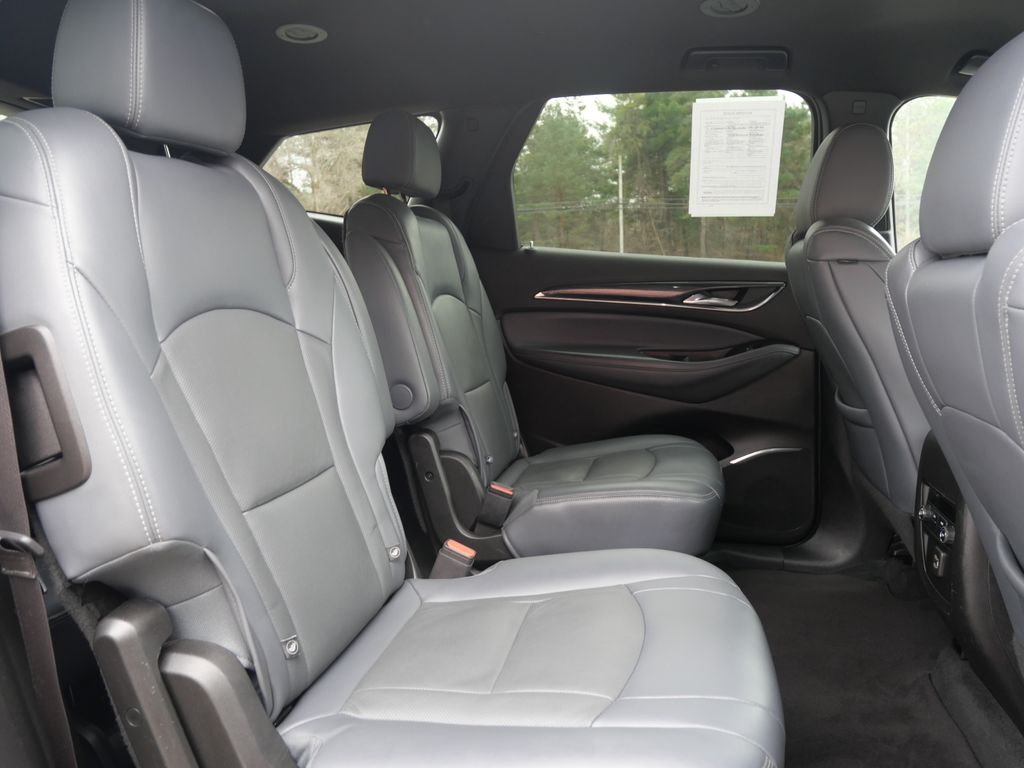 2023 Buick Enclave Essence Mt Pleasant MI