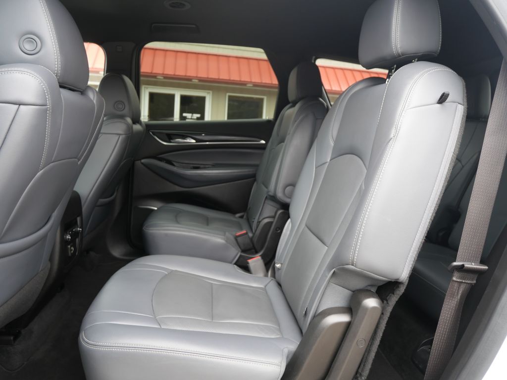 2023 Buick Enclave Essence Mt Pleasant MI