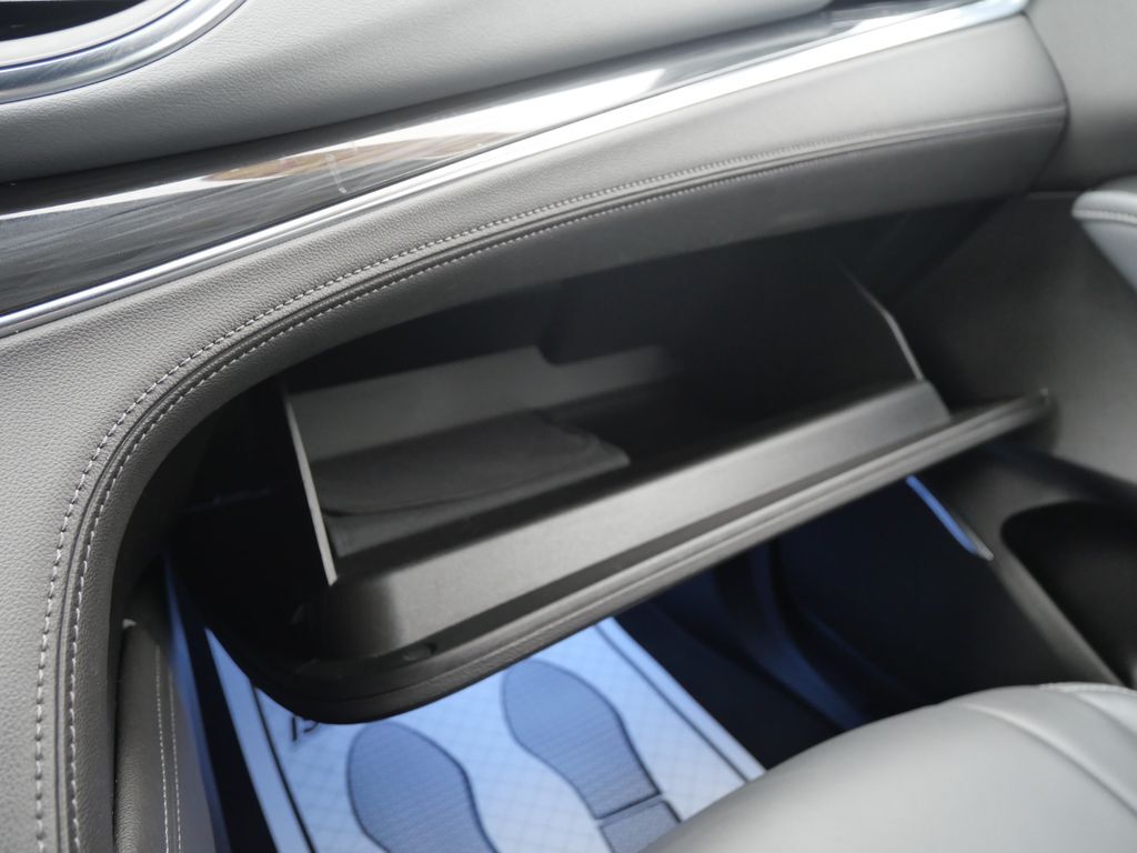 2023 Buick Enclave Essence Mt Pleasant MI