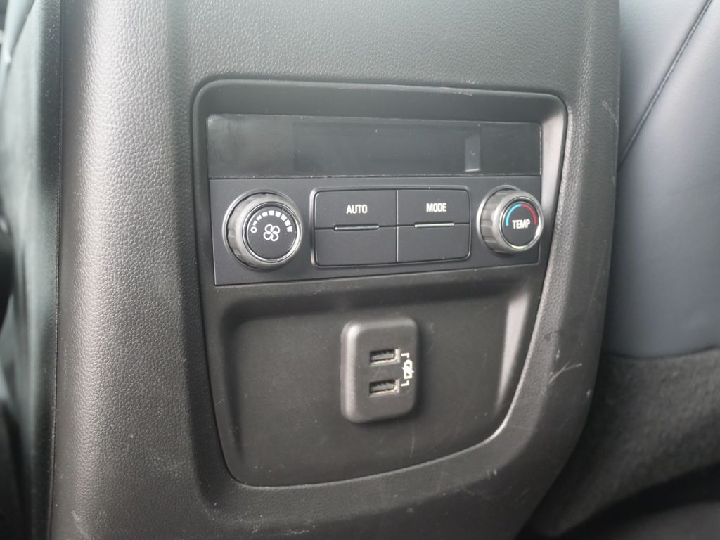 2023 Buick Enclave Essence Mt Pleasant MI