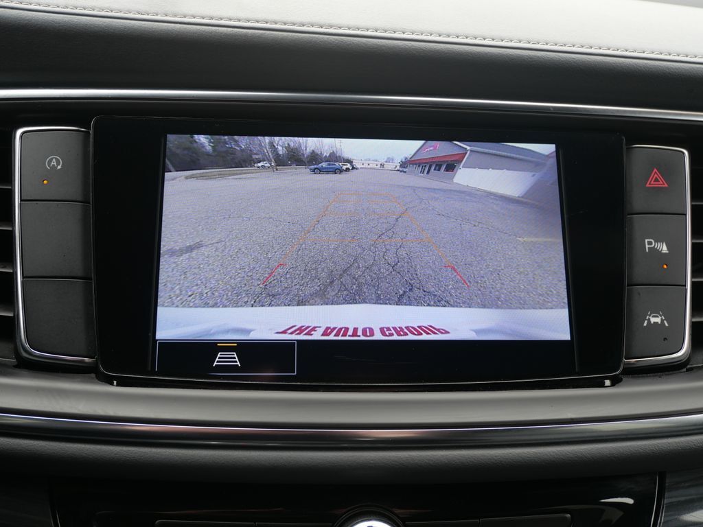 2023 Buick Enclave Essence Mt Pleasant MI