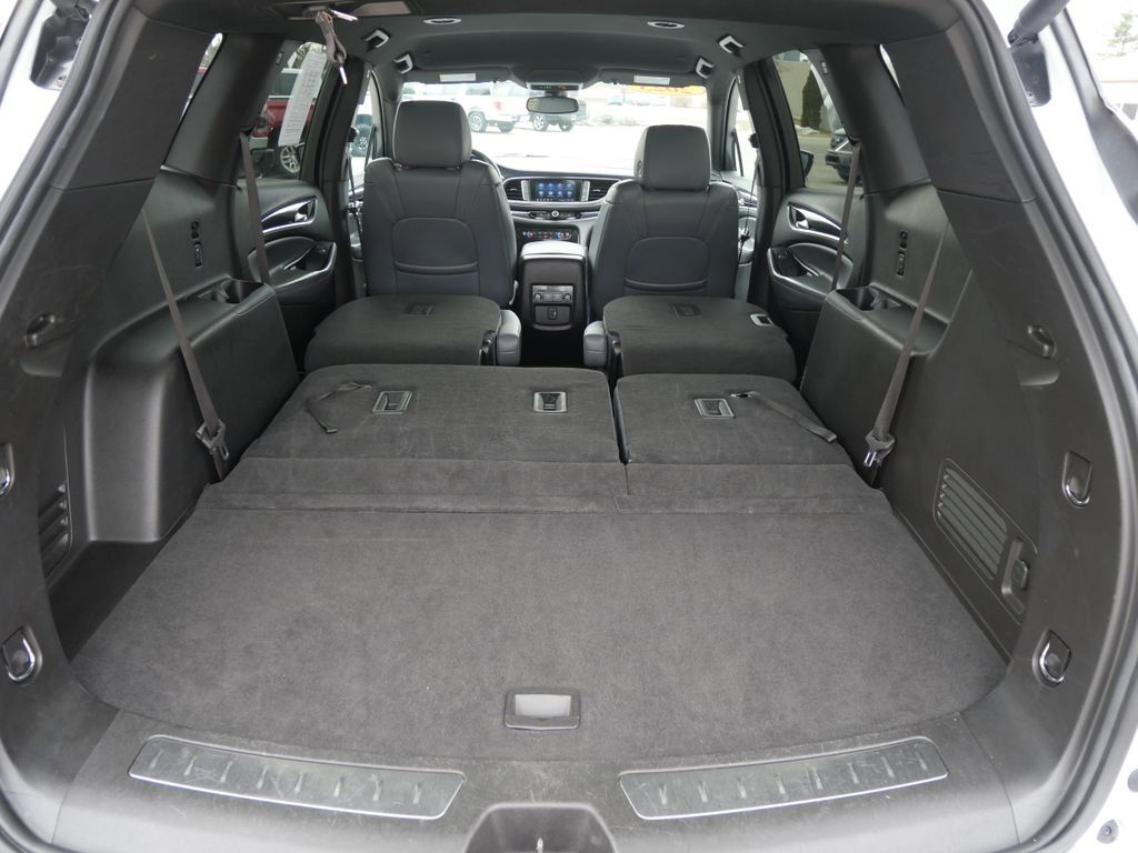 2023 Buick Enclave Essence Mt Pleasant MI