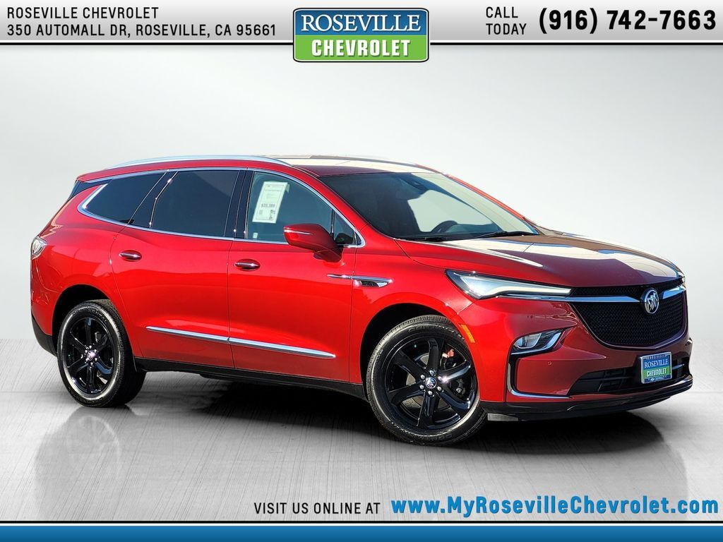 2023 Buick Enclave Essence