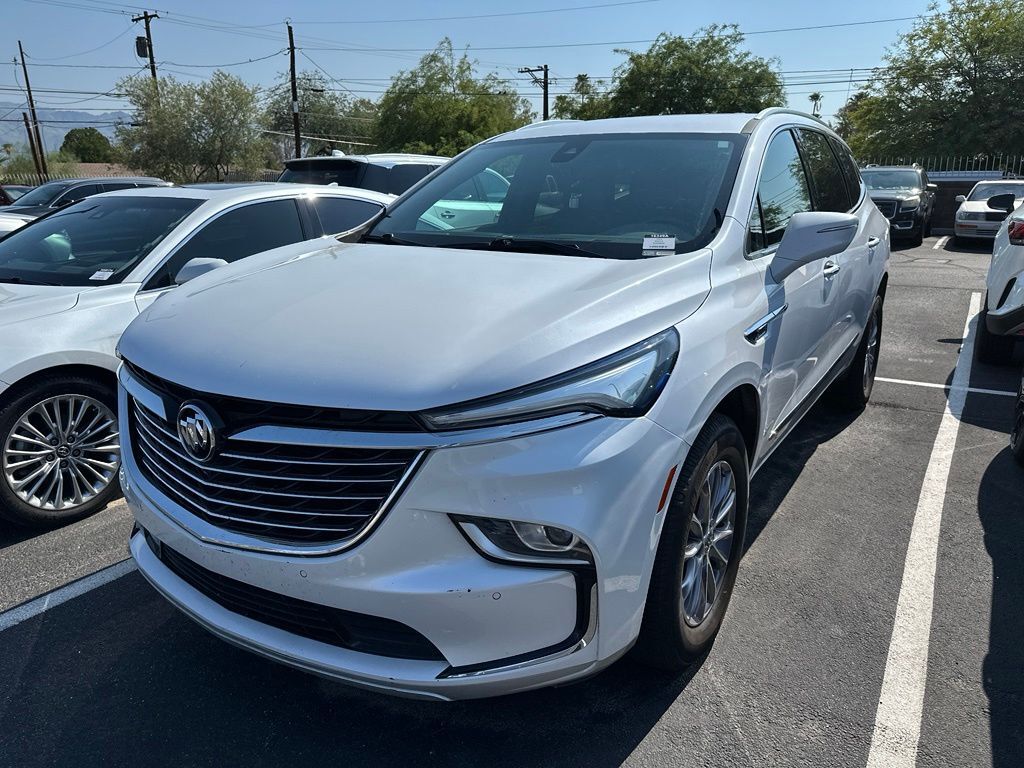 2023 Buick Enclave Essence