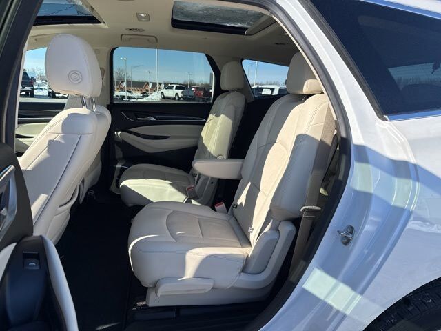 2023 Buick Enclave Essence Carbondale IL