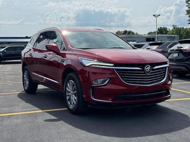 2023 Buick Enclave Essence