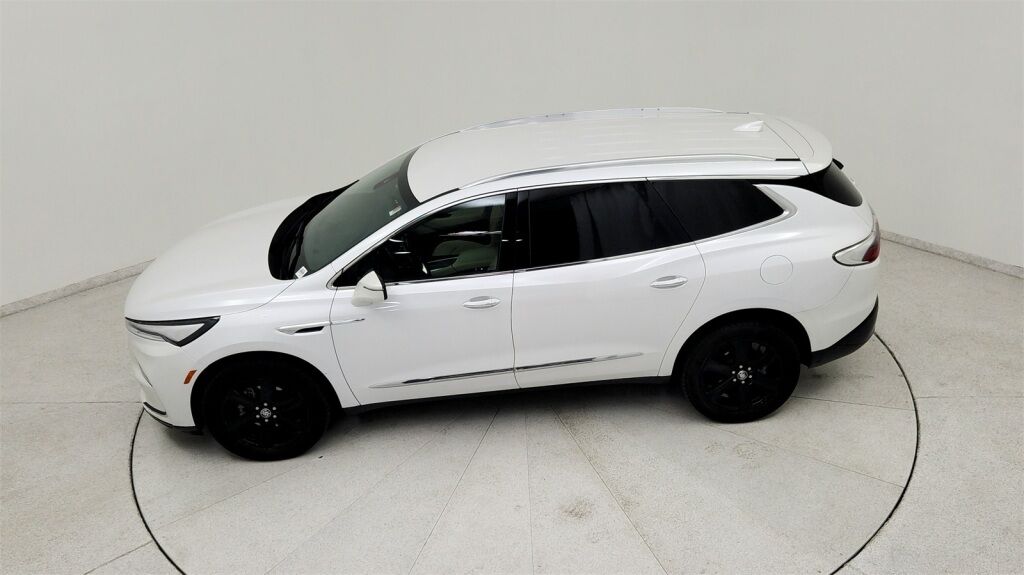 2023 Buick Enclave Essence Laurel MD