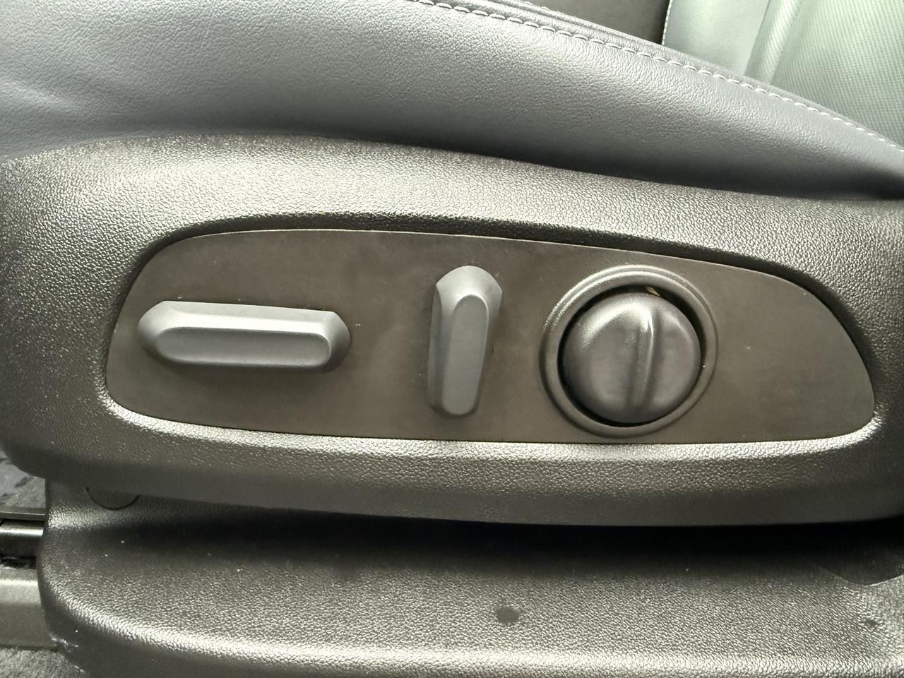 2023 Buick Enclave Essence Stafford VA