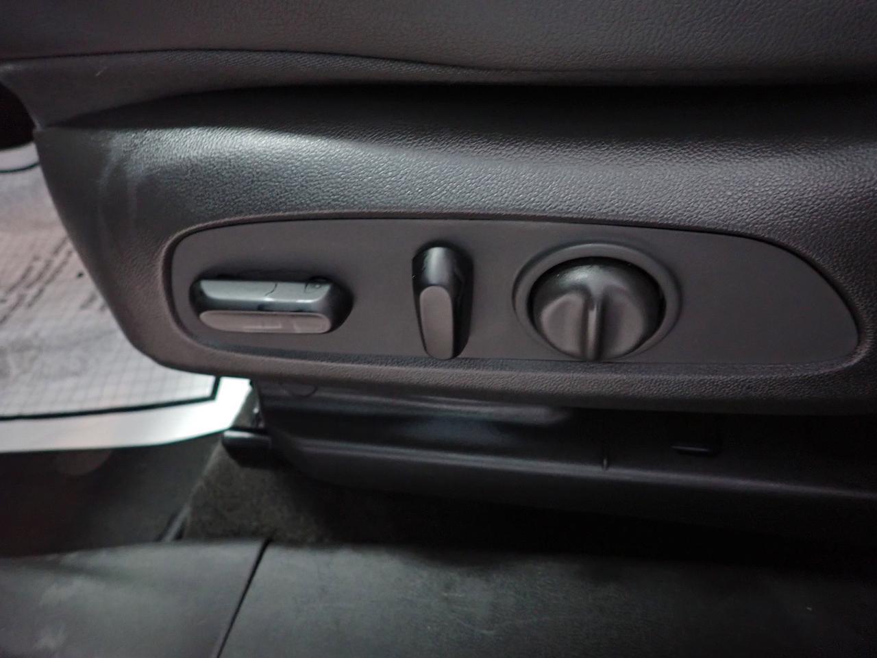 2023 Buick Encore GX Essence AWD 4DR LEATHER Listowel ON