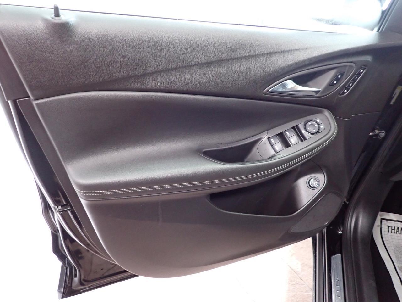 2023 Buick Encore GX Essence AWD 4DR LEATHER Listowel ON