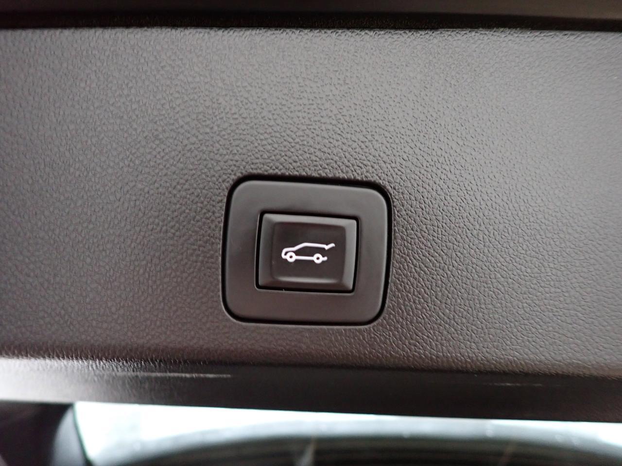 2023 Buick Encore GX Essence AWD 4DR LEATHER Listowel ON