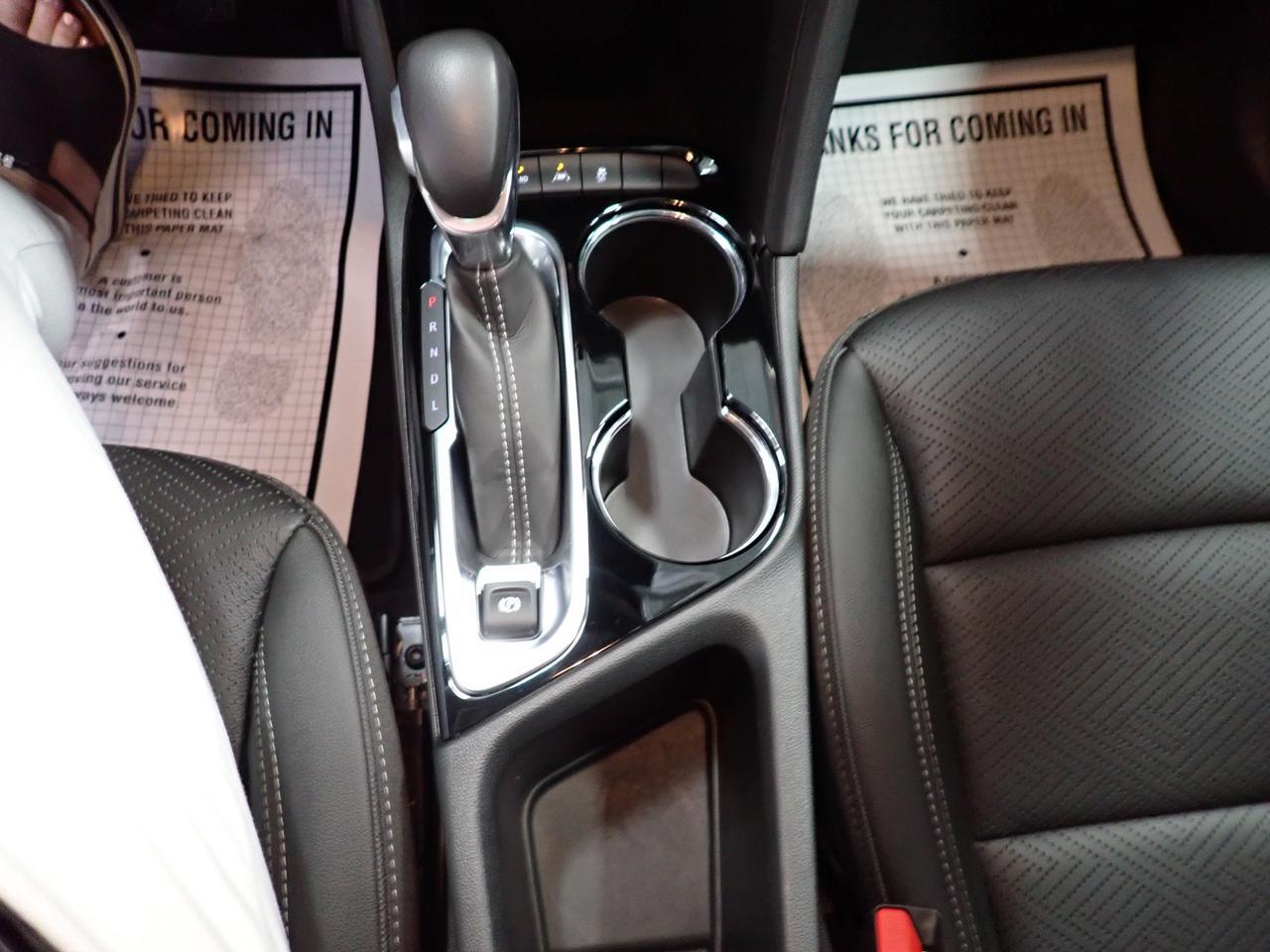 2023 Buick Encore GX Essence AWD 4DR LEATHER Listowel ON