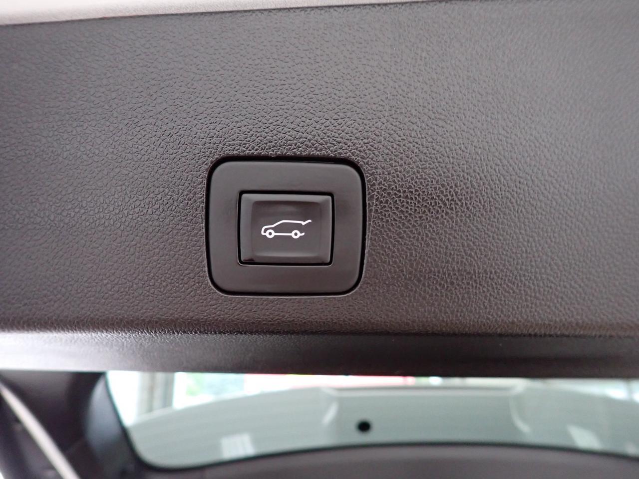 2023 Buick Encore GX Essence AWD 4DR LEATHER Listowel ON