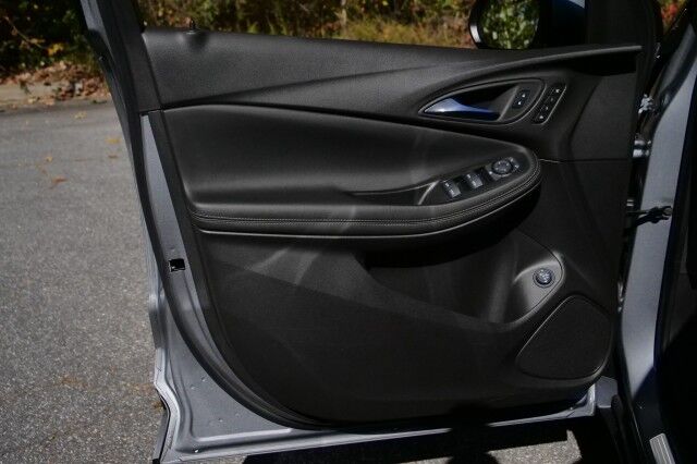 2023 Buick Encore GX Essence / Experience Package / Pano Sunroof! High Point NC