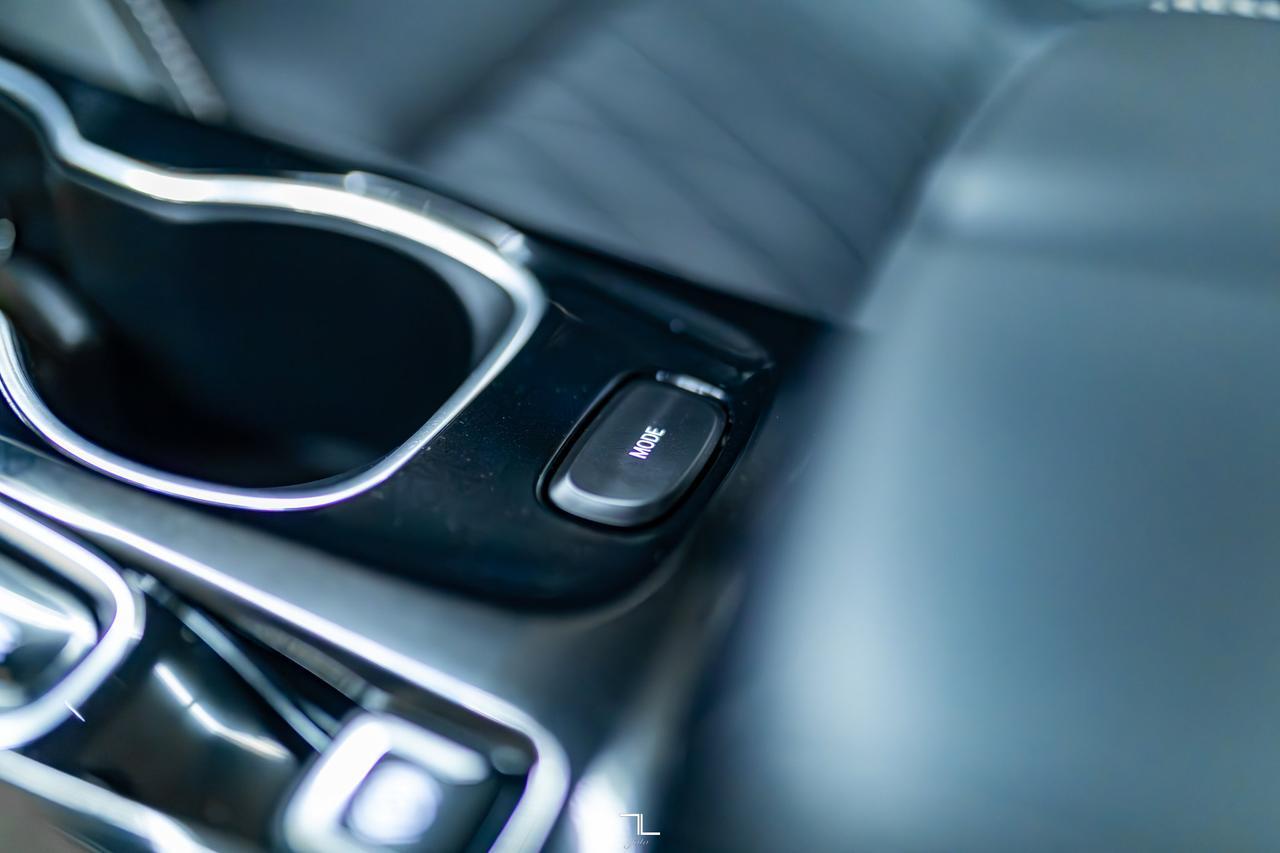 2023 Buick Envision AWD Avenir Leather Nav BCam Red Deer AB