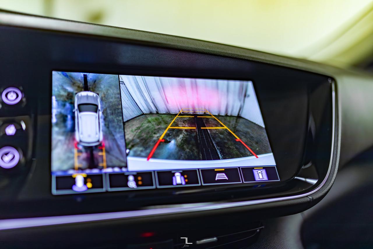 2023 Buick Envision AWD Avenir Leather Nav BCam Red Deer AB