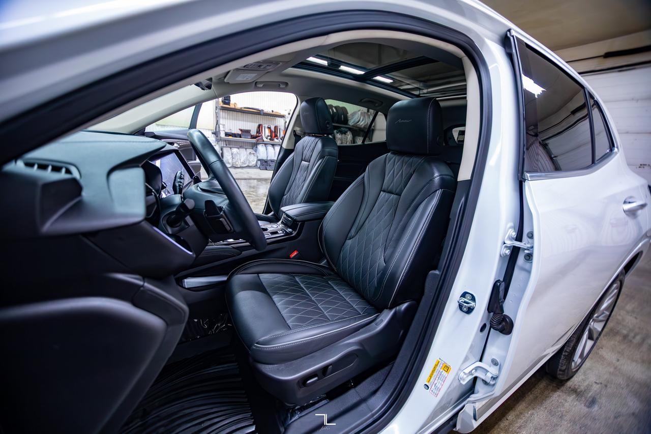 2023 Buick Envision AWD Avenir Leather Nav BCam Red Deer AB