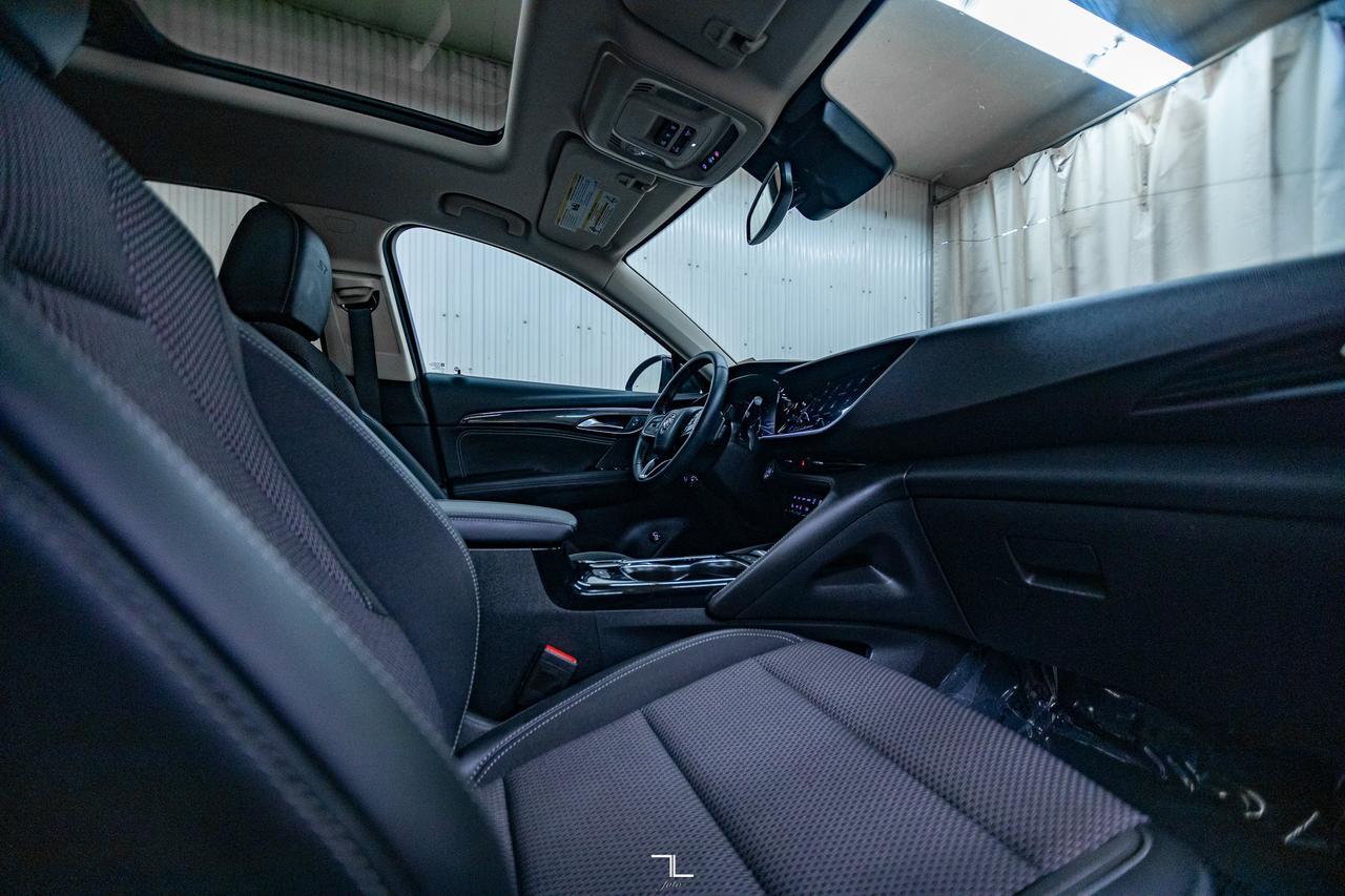 2023 Buick Envision AWD Preferred Roof BCam Red Deer AB