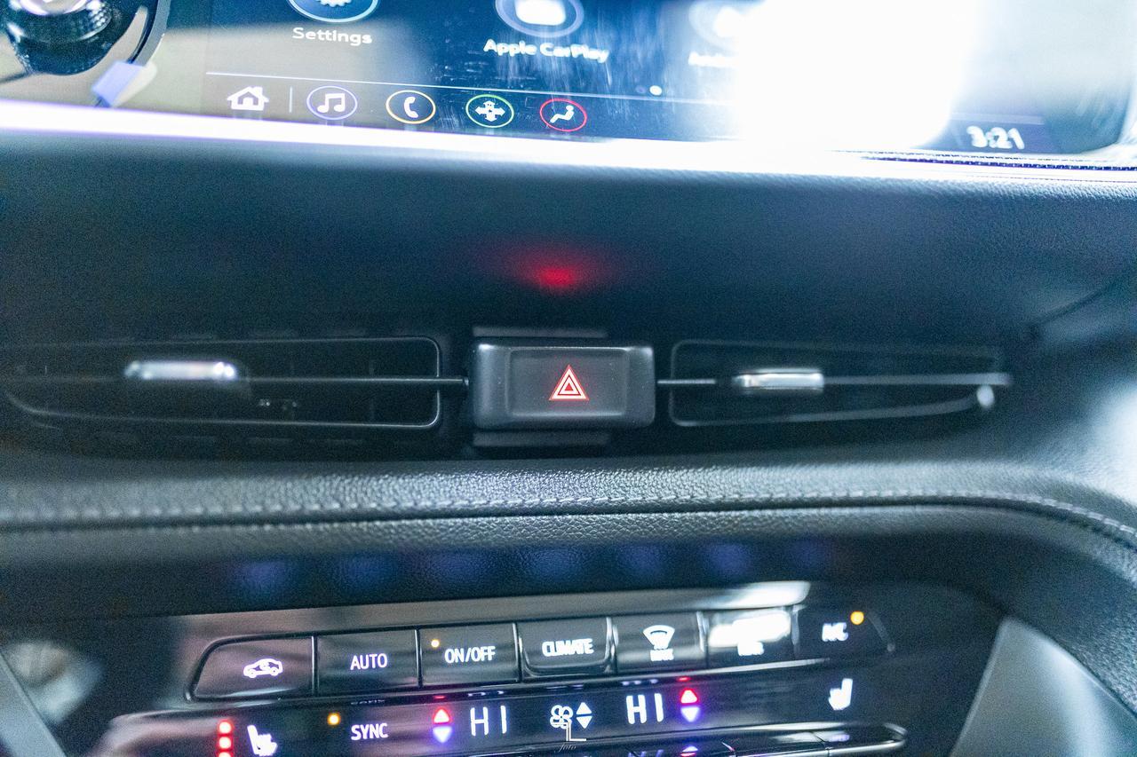 2023 Buick Envision AWD Preferred Roof BCam Red Deer AB