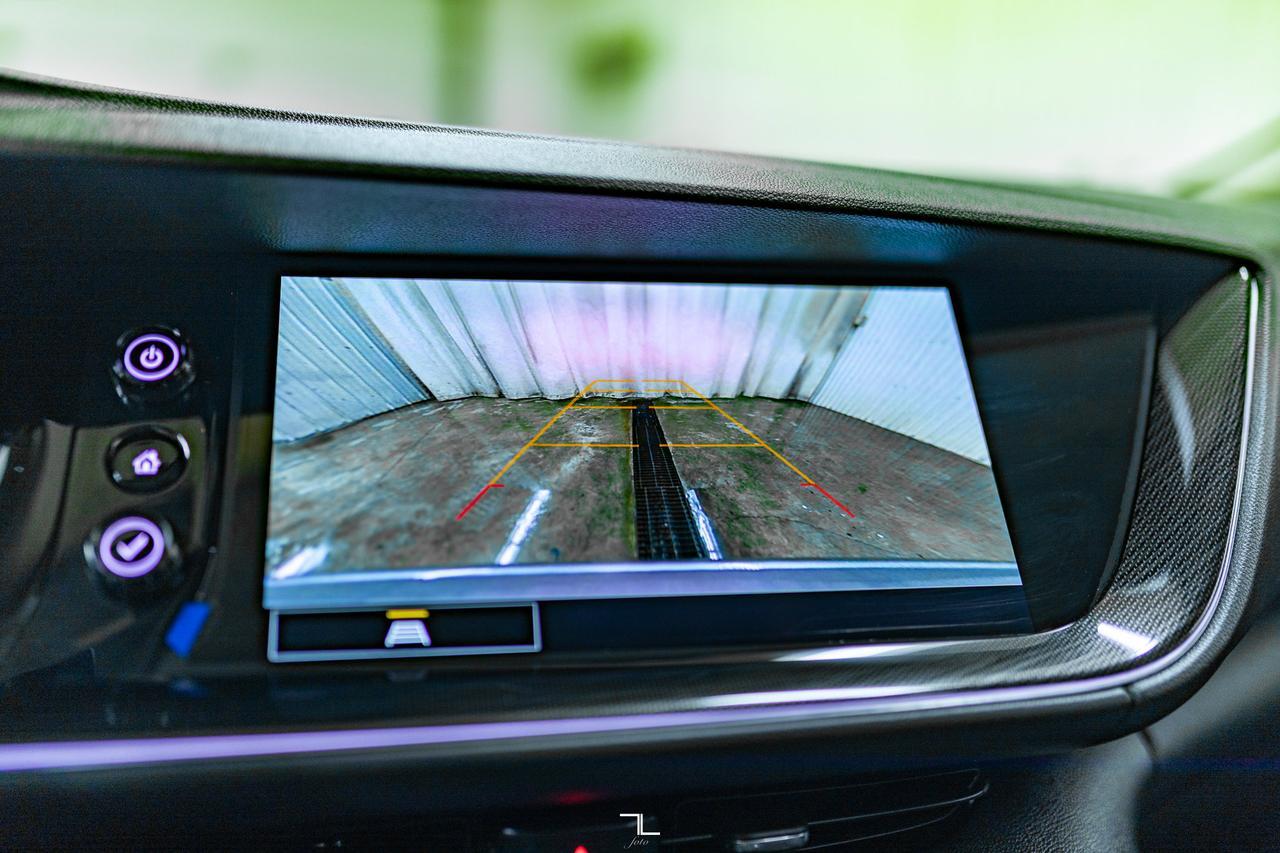 2023 Buick Envision AWD Preferred Roof BCam Red Deer AB