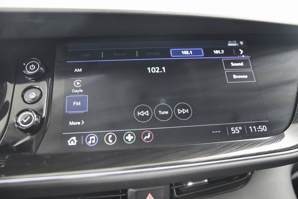 2023 Buick Envision Essence Akron OH