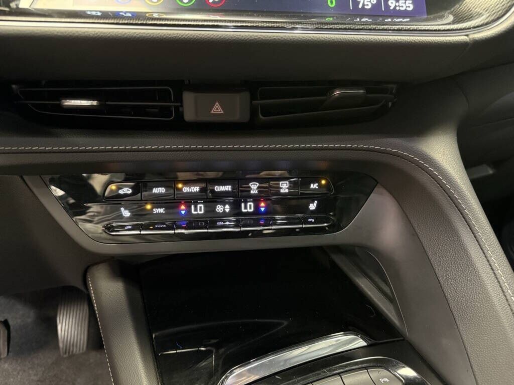 2023 Buick Envision Essence Royal Oak MI