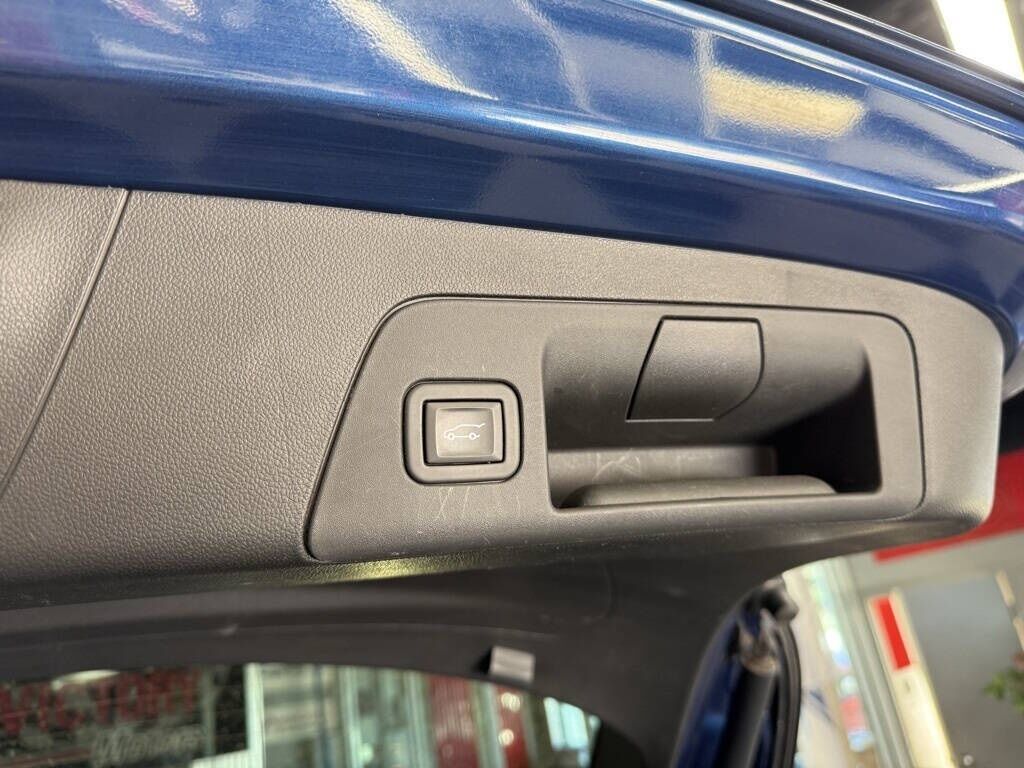 2023 Buick Envision Essence Royal Oak MI