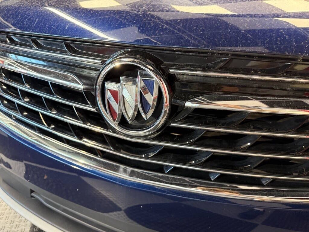 2023 Buick Envision Essence Royal Oak MI