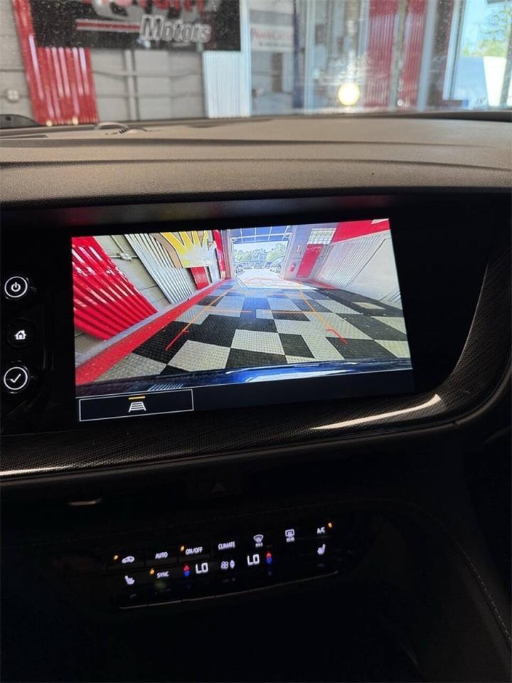 2023 Buick Envision Essence Royal Oak MI