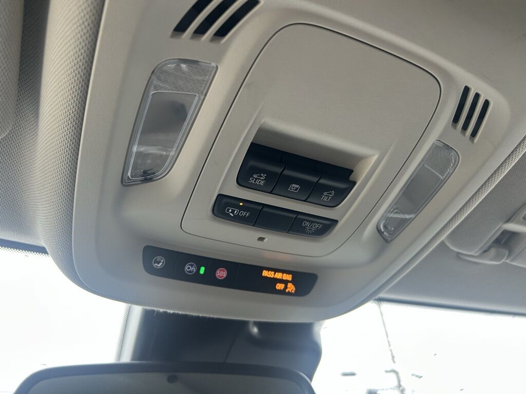 2023 Buick Envision Essence Crestwood KY