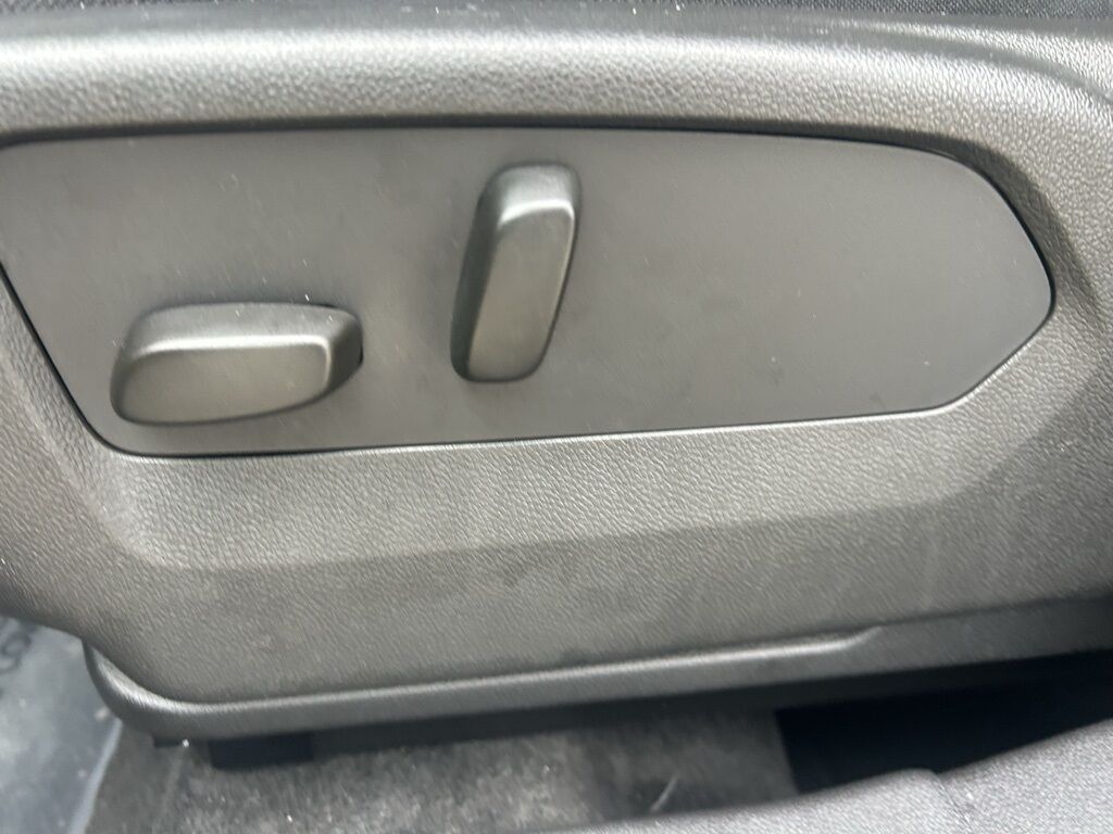 2023 Buick Envision Essence Crestwood KY