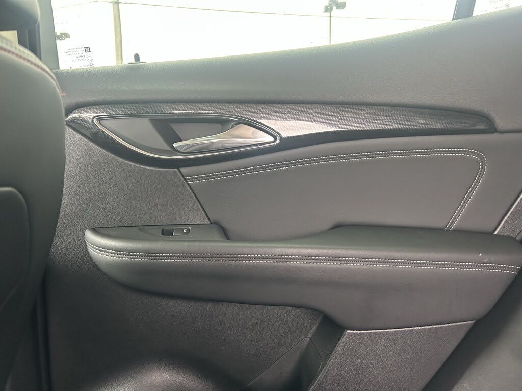 2023 Buick Envision Essence Crestwood KY