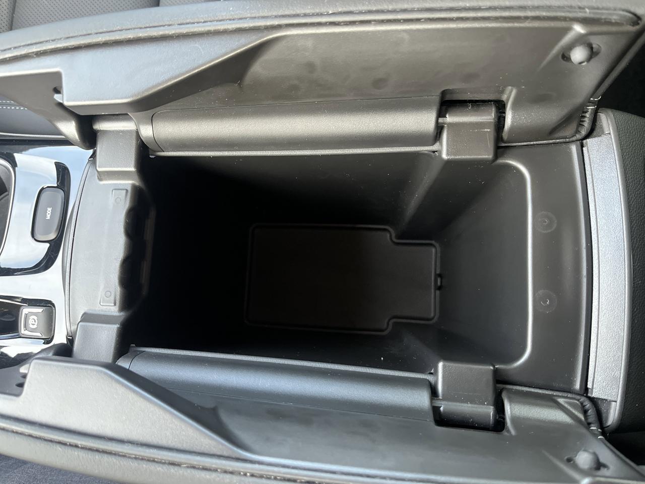 2023 Buick Envision Essence FWD 2.0T w/HeatedMemoryLeatherSeats HeatedSteeringWheel 8-WayPowerDrvrSeat RemoteStart Saukville WI