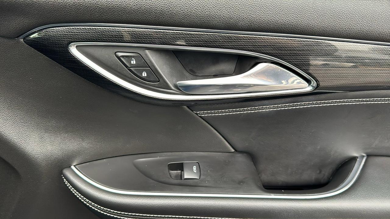 2023 Buick Envision Essence San Antonio TX