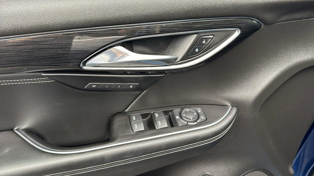 2023 Buick Envision Essence San Antonio TX