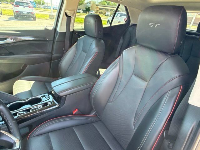 2023 Buick Envision Essence Carbondale IL